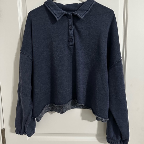 aerie Tops - ♥️3 for 25$♥️ Aerie Distressed Cropped Sweatshirt-Blue